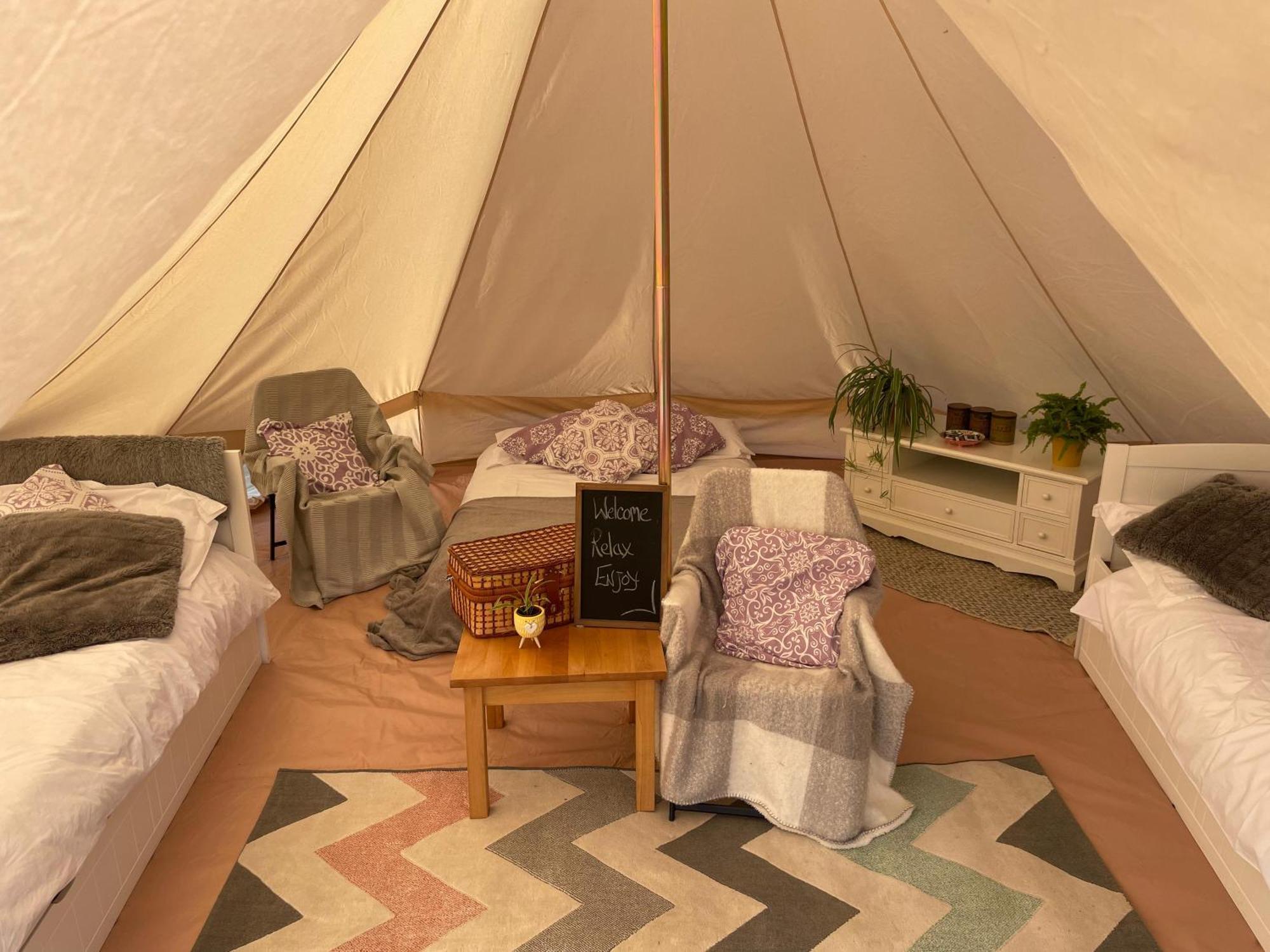 Trevena Cross Glamping & Camping Helston Exterior foto
