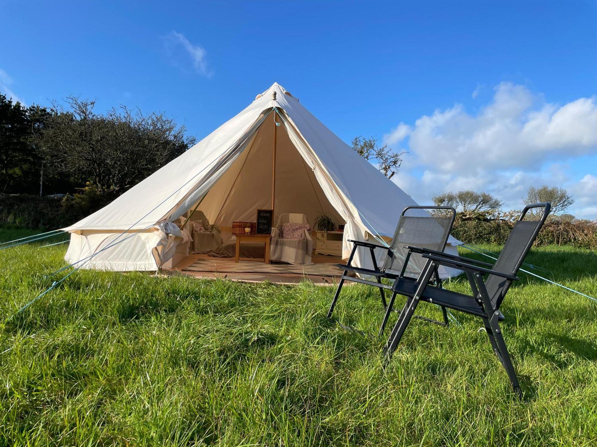 Trevena Cross Glamping & Camping Helston Exterior foto