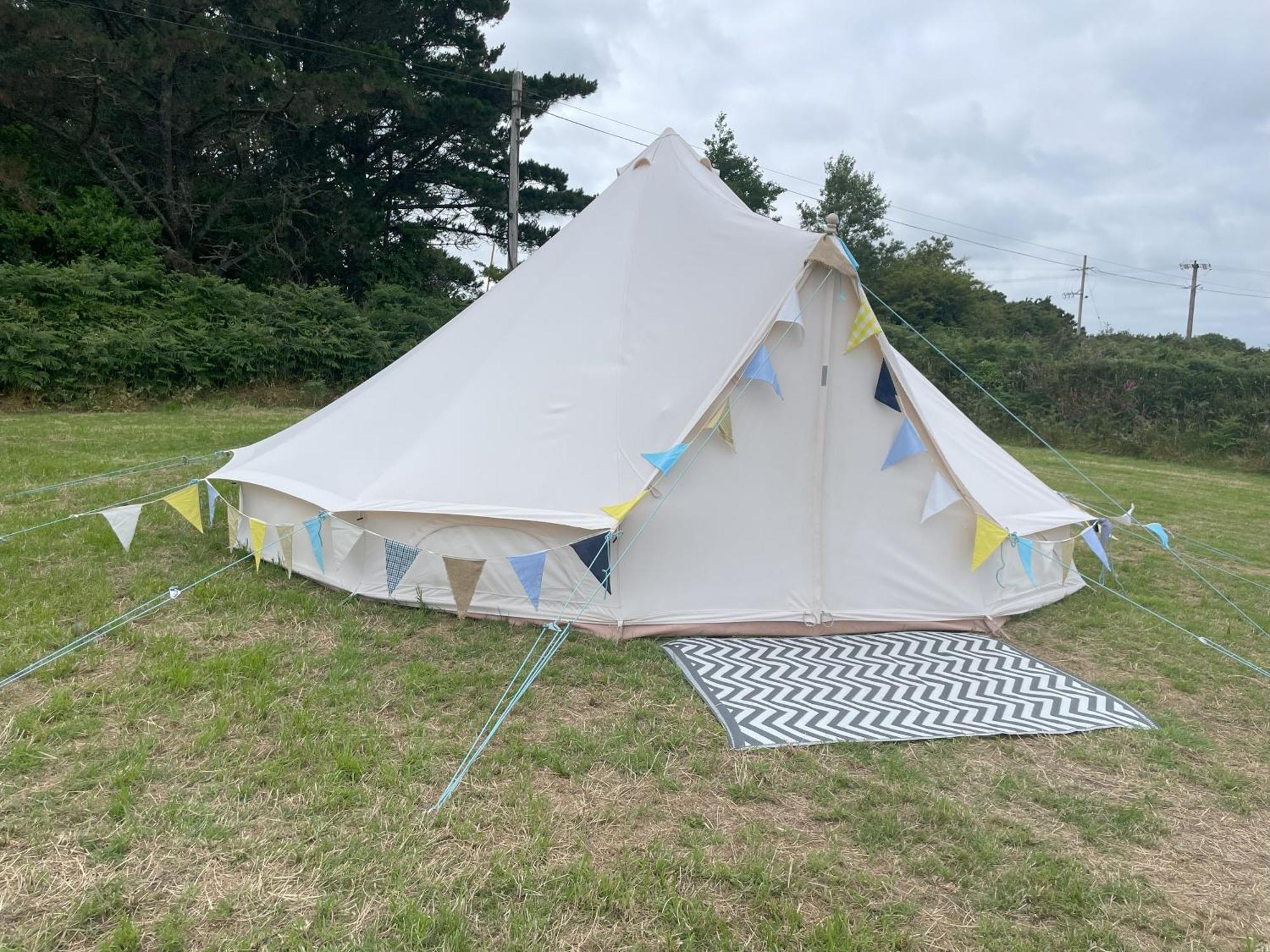 Trevena Cross Glamping & Camping Helston Exterior foto