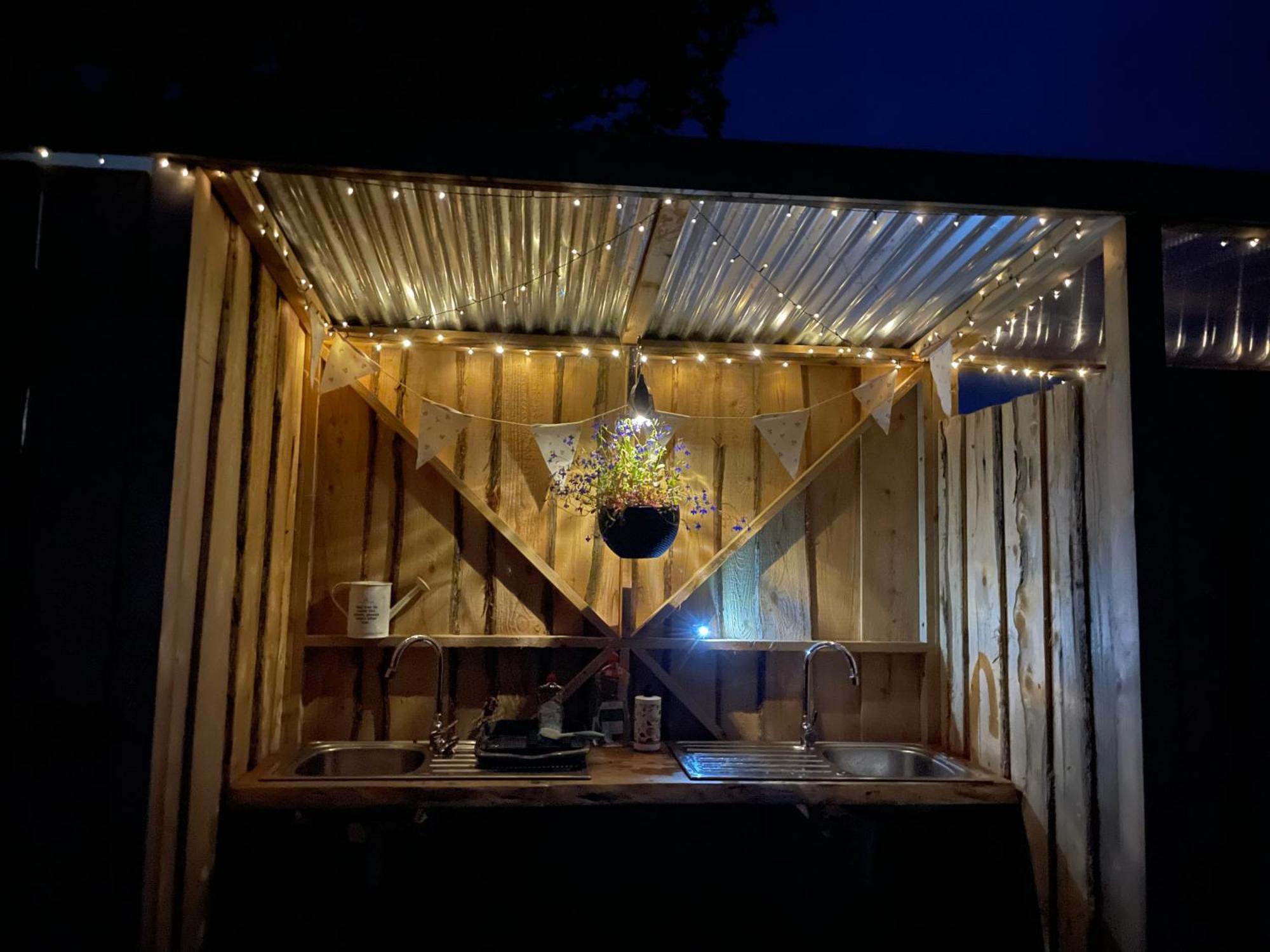 Trevena Cross Glamping & Camping Helston Exterior foto